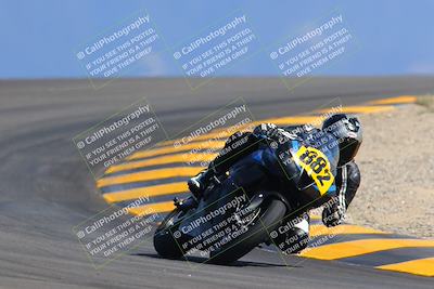 media/Oct-09-2022-SoCal Trackdays (Sun) [[95640aeeb6]]/Turn 12 (140pm)/